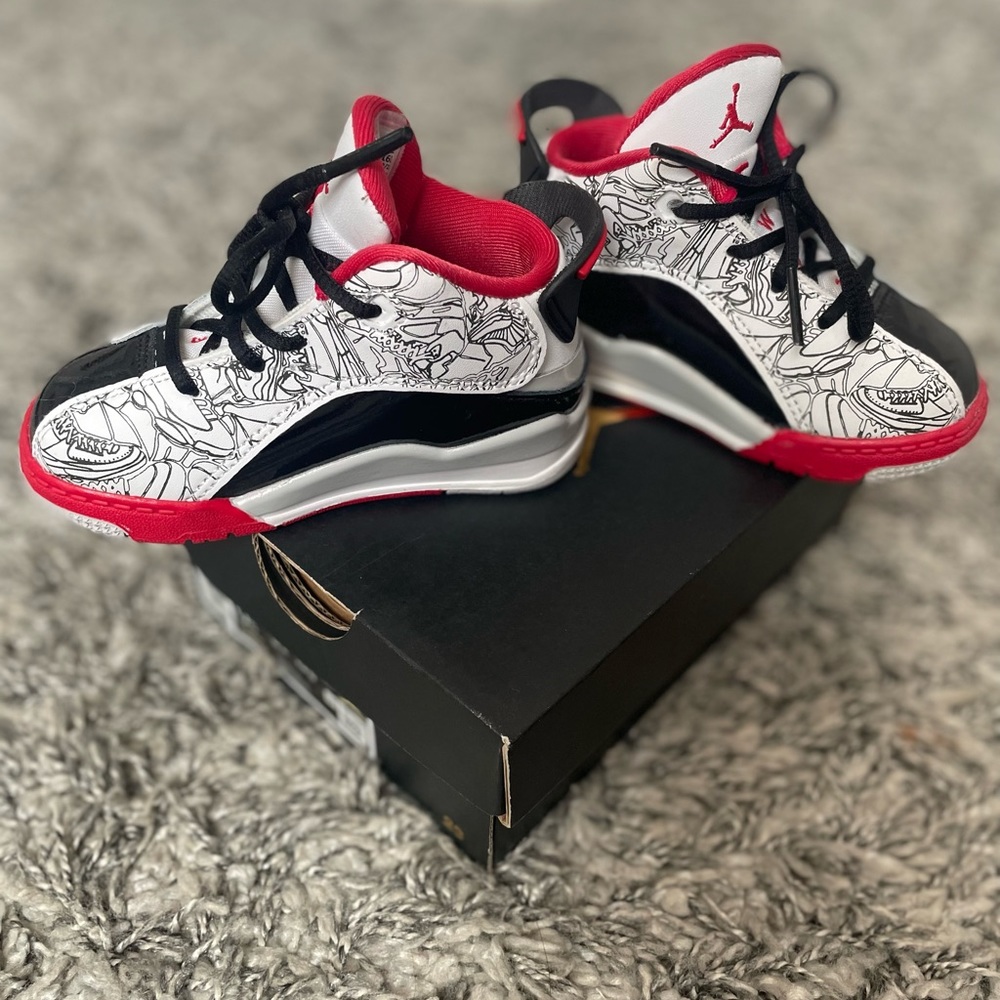 Toddler Jordan Dub Zero hightop sneakers
